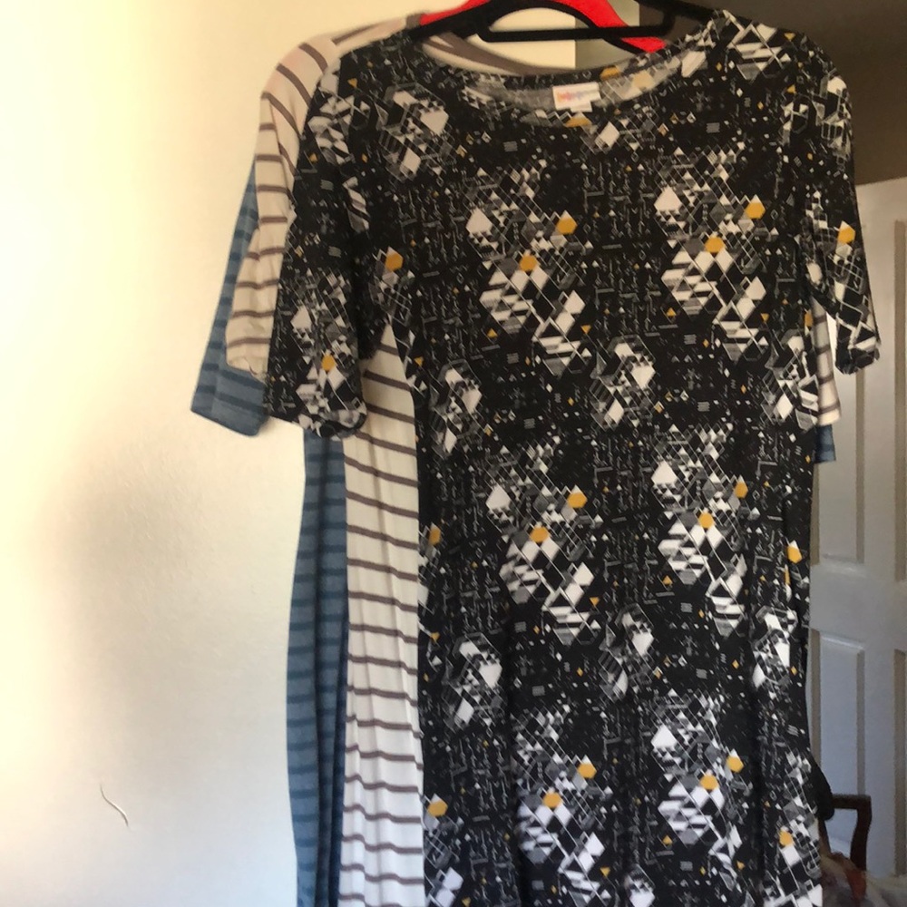 Lularoe bundle of Julias!